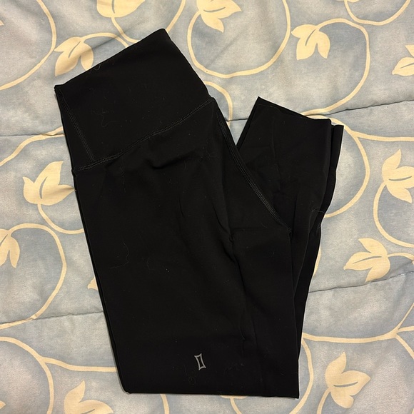 Kit and Ace - Kit Leggings Crop - Picture 1 of 2